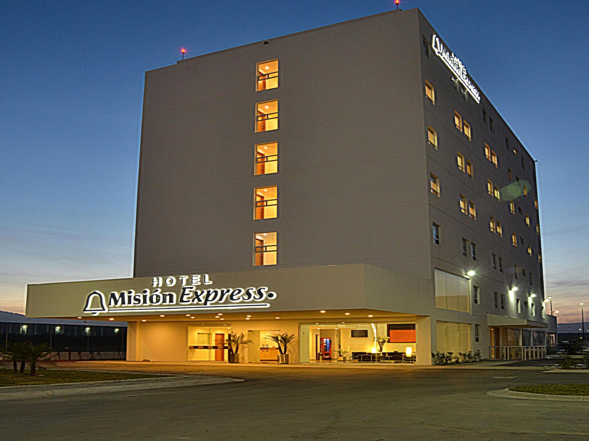 Hotel Mision Express Monterrey Aeropuerto La Fe