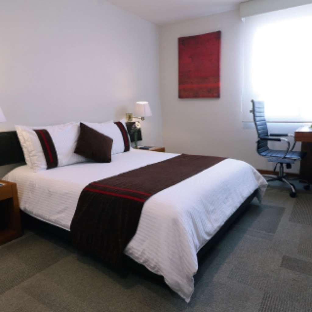 Mision Express Monterrey Aeropuerto La Fe Hotel 4*